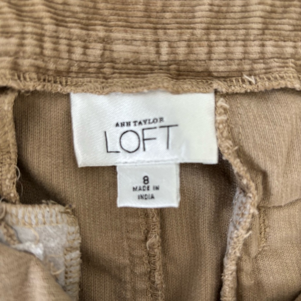 LOFT Beige‎ Corduroy Pencil Skirt - Picture 4 of 6